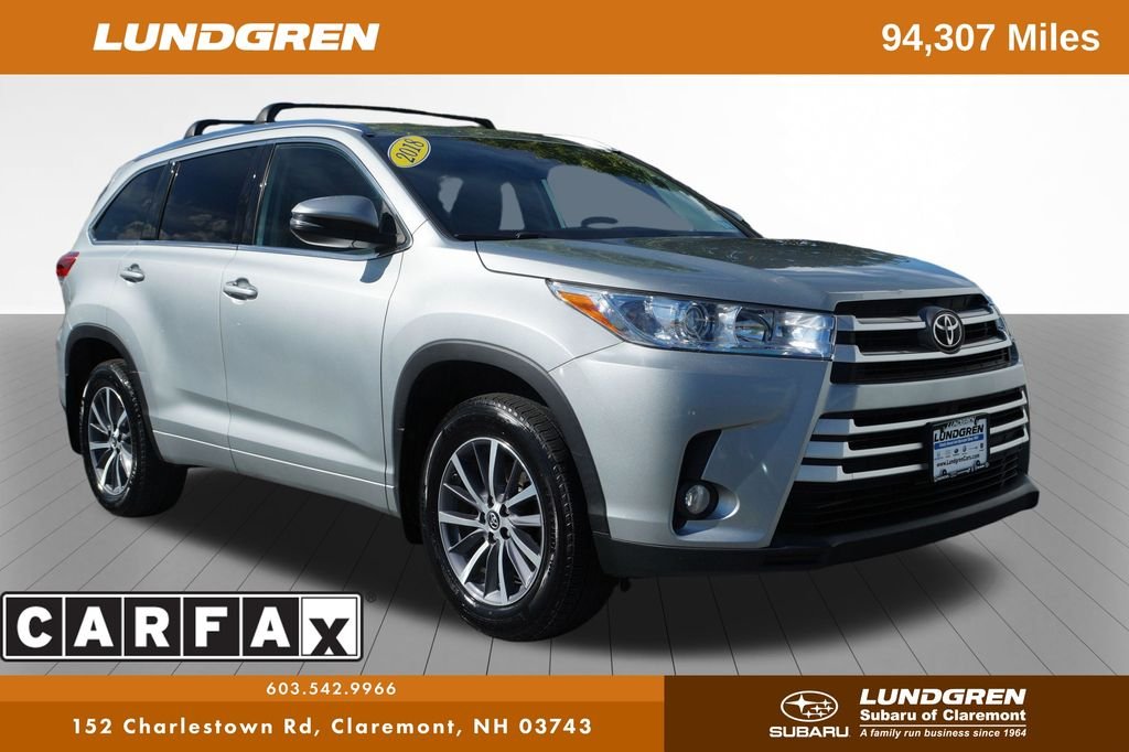 Used 2018 Silver Toyota XLE image 1