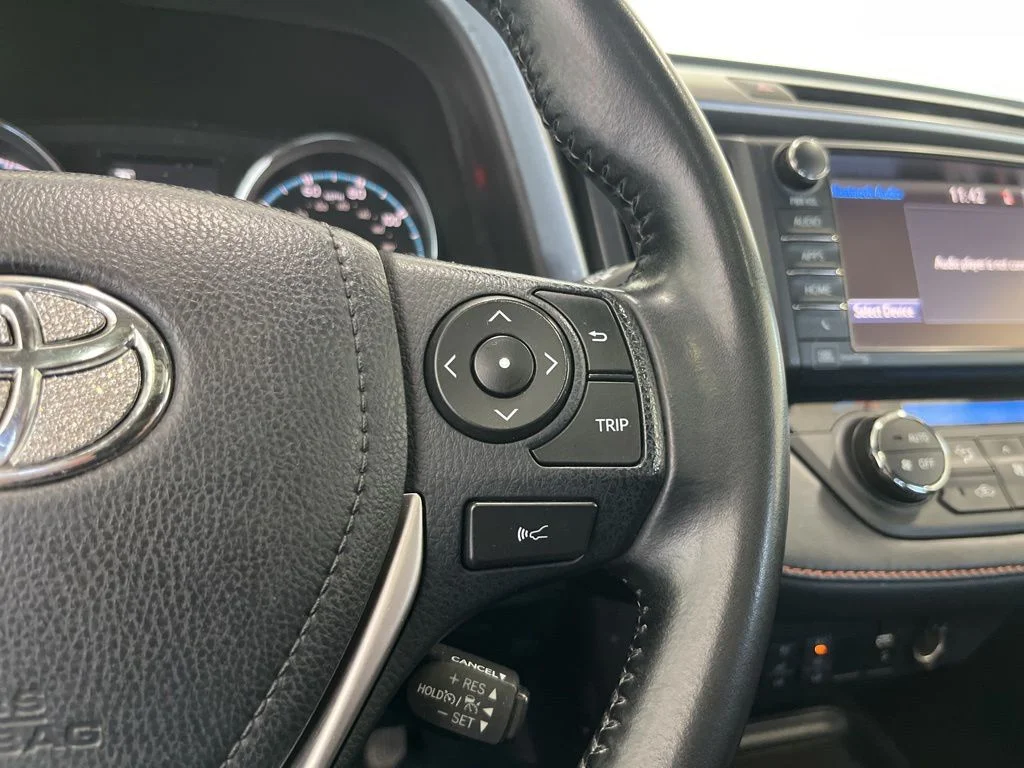 Used 2018 Black Toyota SE image 8
