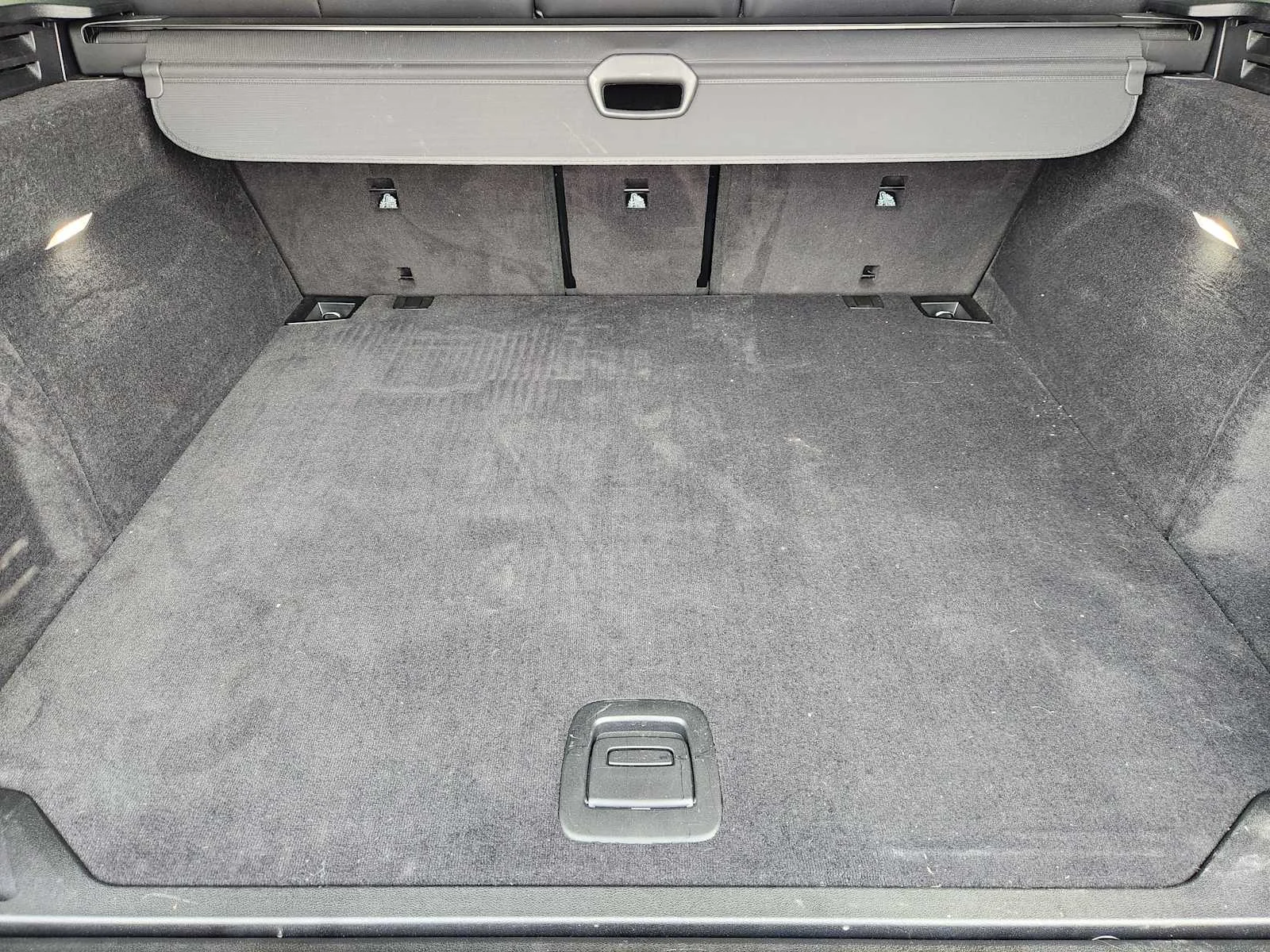 Used 2024 Brooklyn Grey Metallic BMW sDrive40i image 22