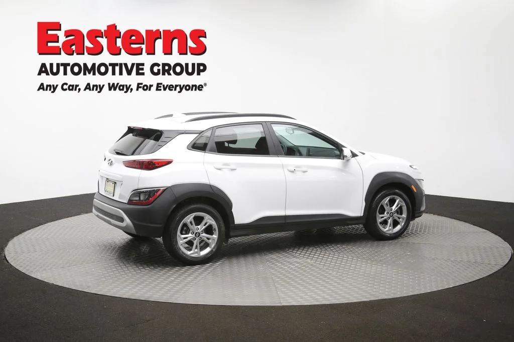 Used 2023 White Hyundai SEL image 41