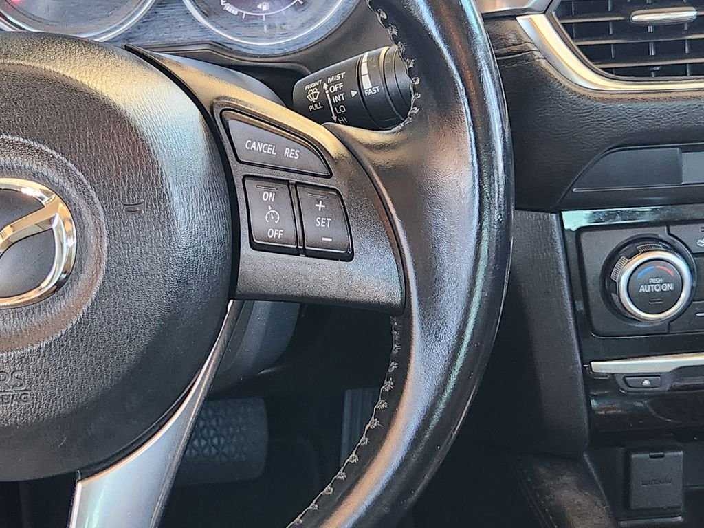 Used 2016 RED Mazda i Touring image 29