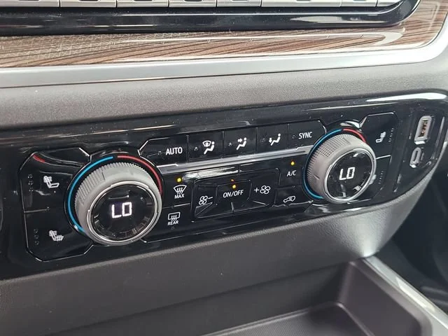 New 2026 Summit White Chevrolet LT Trail Boss image 29