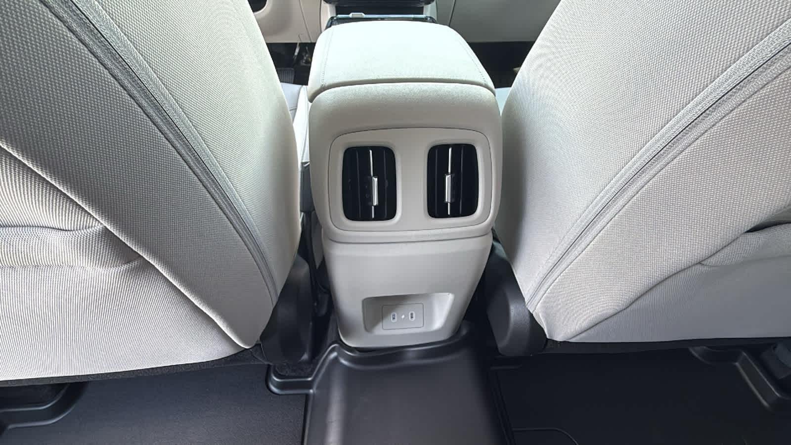 New 2026 Creamy White Pearl Hyundai SEL AWD image 55