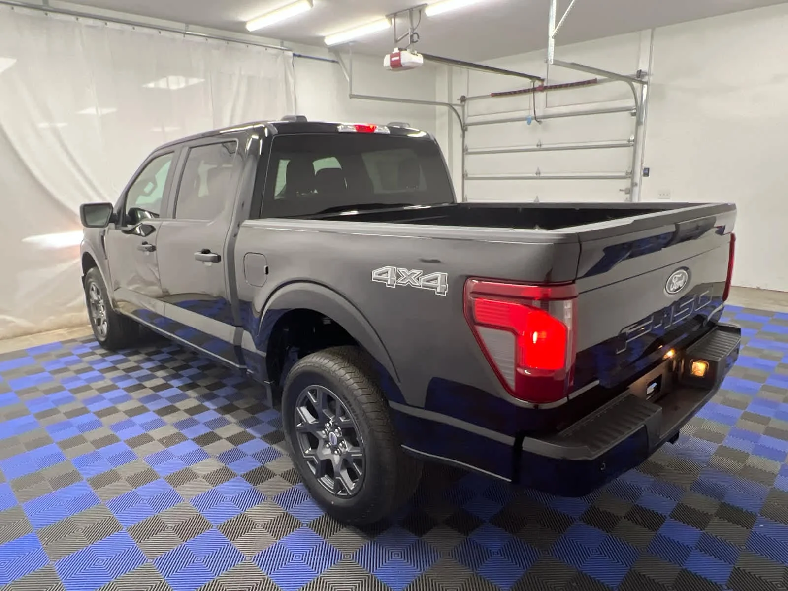 New 2026 Agate Black Metallic Ford STX 4WD Supercrew 5.5 Box image 5