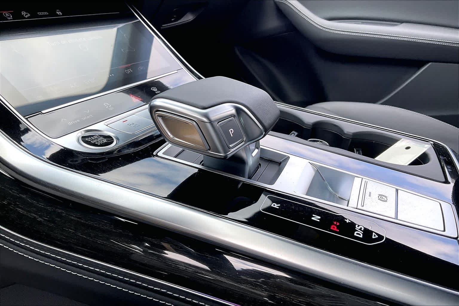 Used 2026 Daytona Gray Pearl Effect Audi Premium Plus image 17