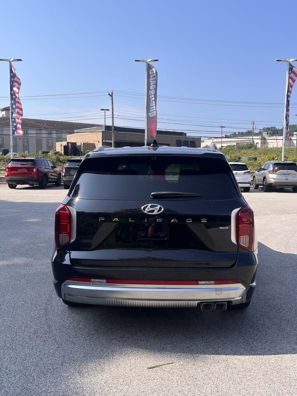 Used 2024 Abyss Black Pearl Hyundai Calligraphy image 5