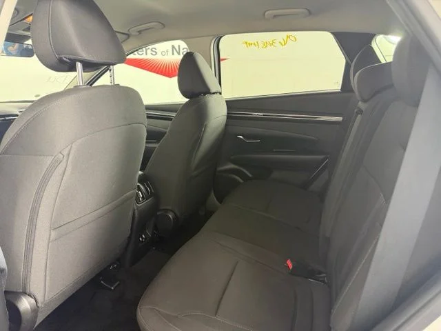 Used 2023 White Hyundai SEL image 5