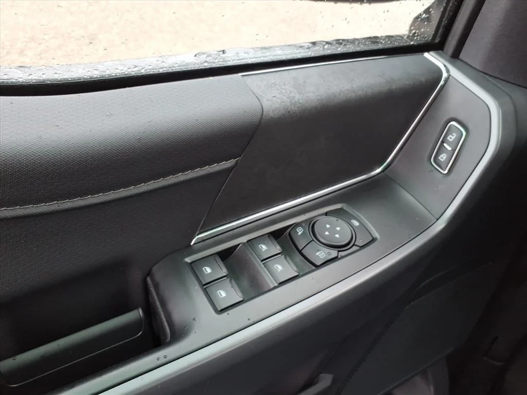 New 2026 Silver Ford XLT image 16