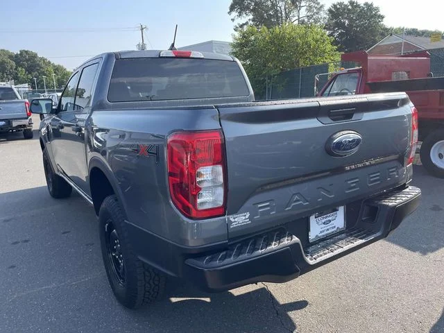 New 2026 Carbonized Gray Metallic Ford XL image 4