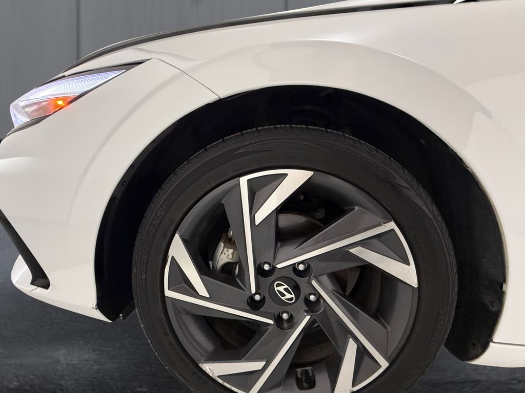 Used 2024 White Hyundai Limited image 27