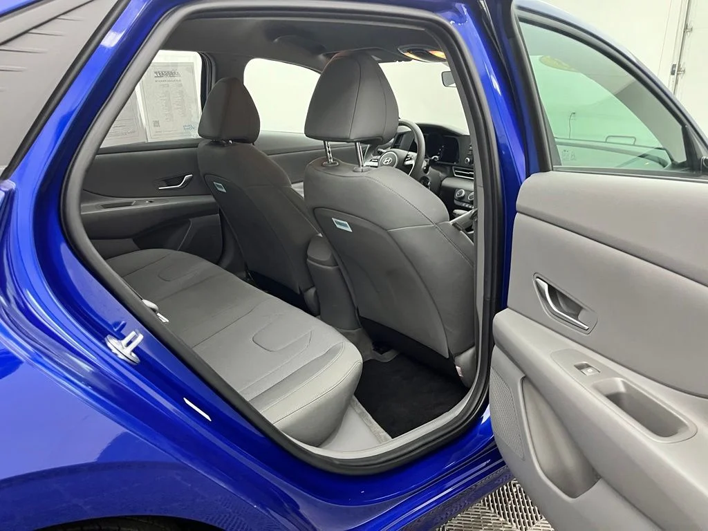 Used 2023 Blue Hyundai SE image 33