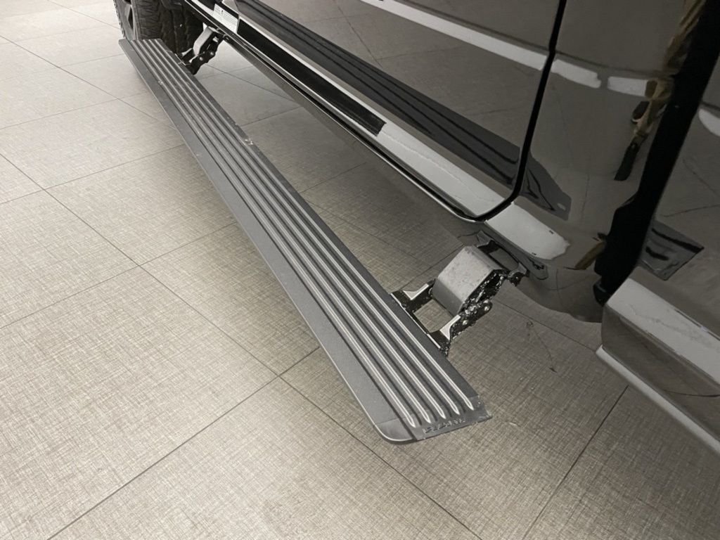 2026 RAM 2500 Laramie - Photo 13