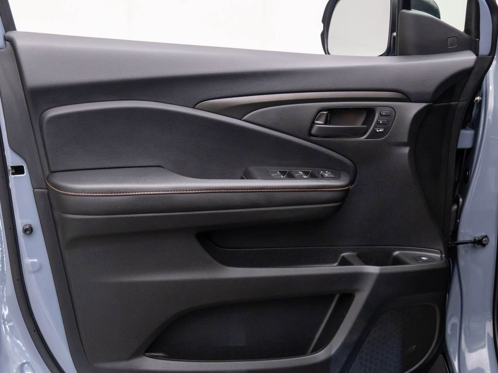 2026 Honda Ridgeline TrailSport - Photo 14