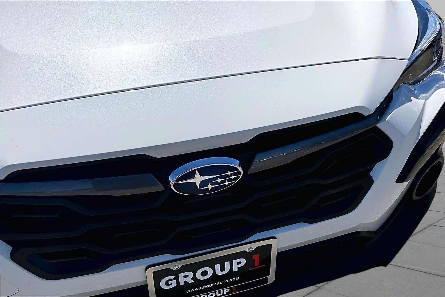 Used 2024 Crystal White Pearl Subaru Limited image 29