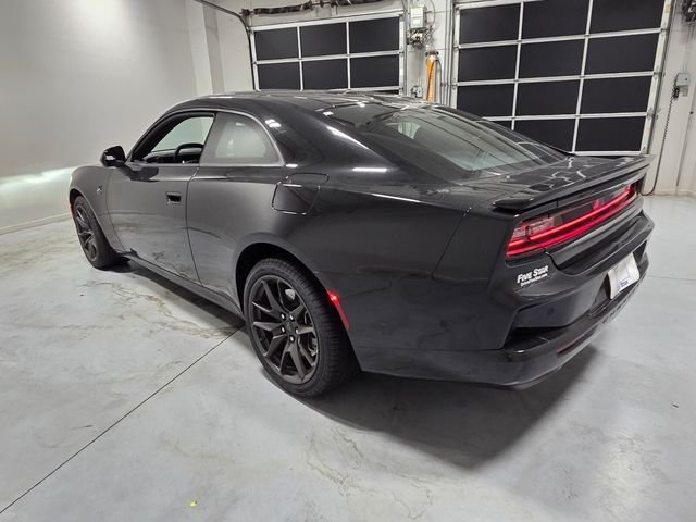 New 2026 Diamond Black Crystal Pearlcoat Dodge Scat Pack image 8
