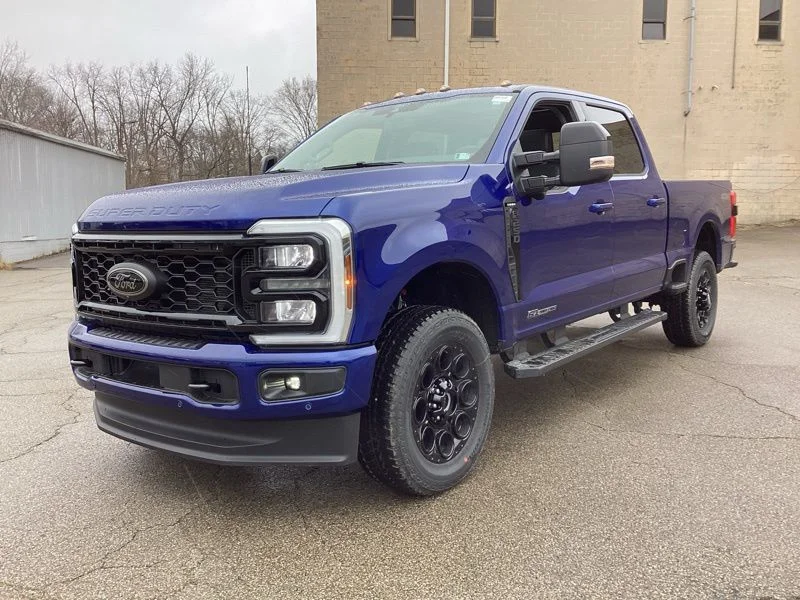 New 2026 Blue Ford Lariat image 4