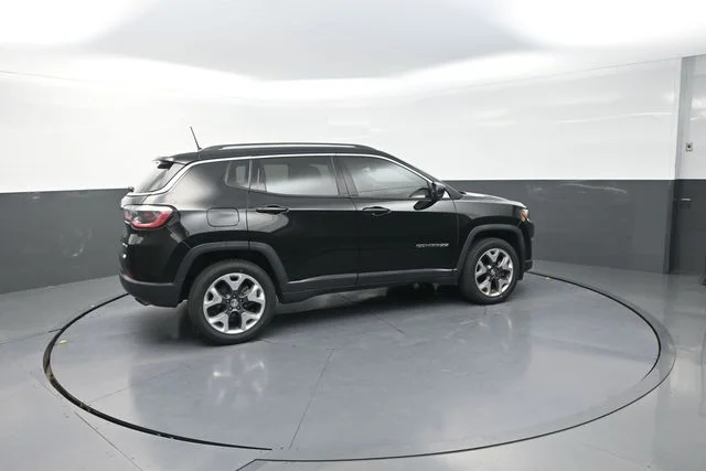 Used 2018 Black Jeep Limited image 12
