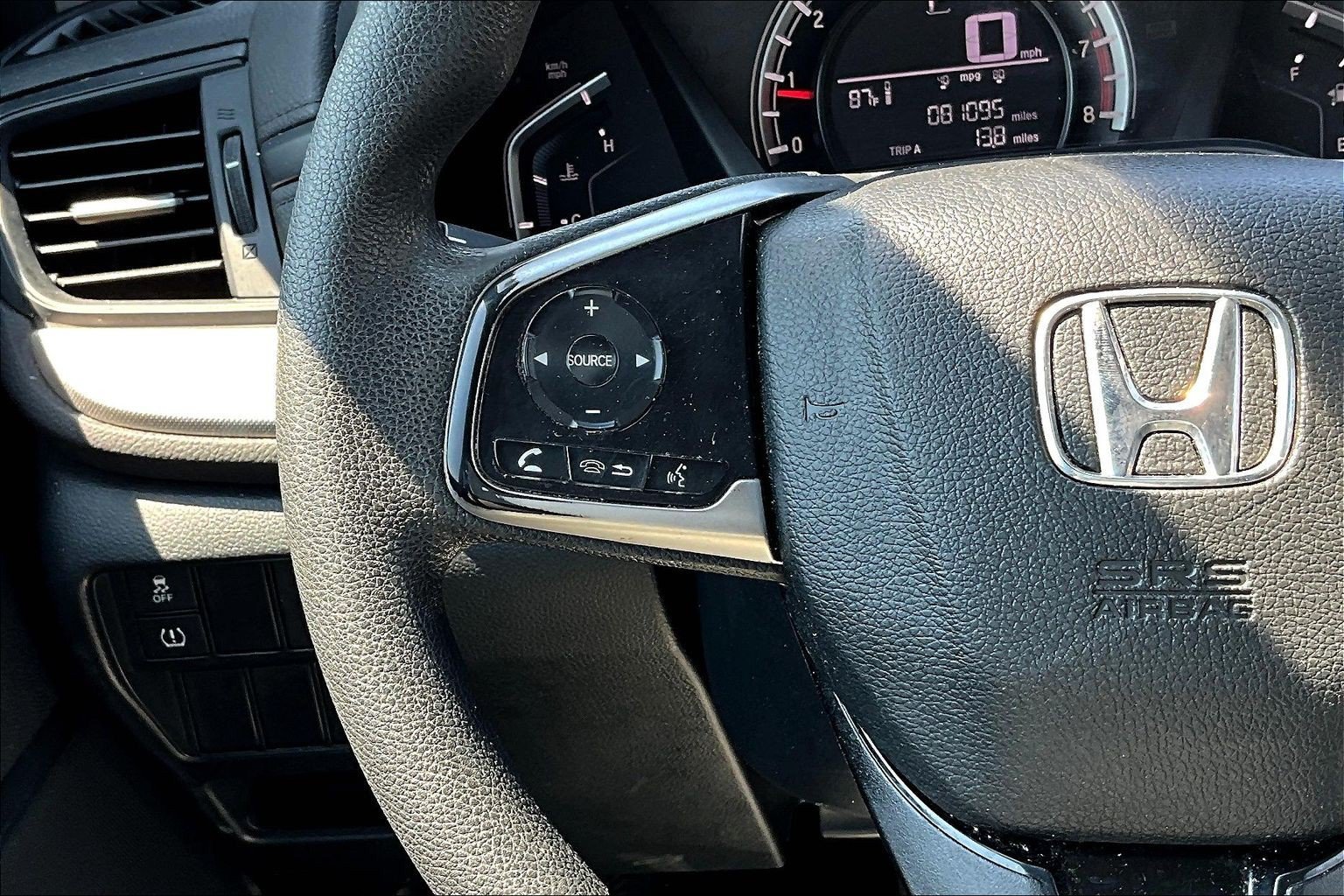 Used 2017 Silver Honda LX image 10