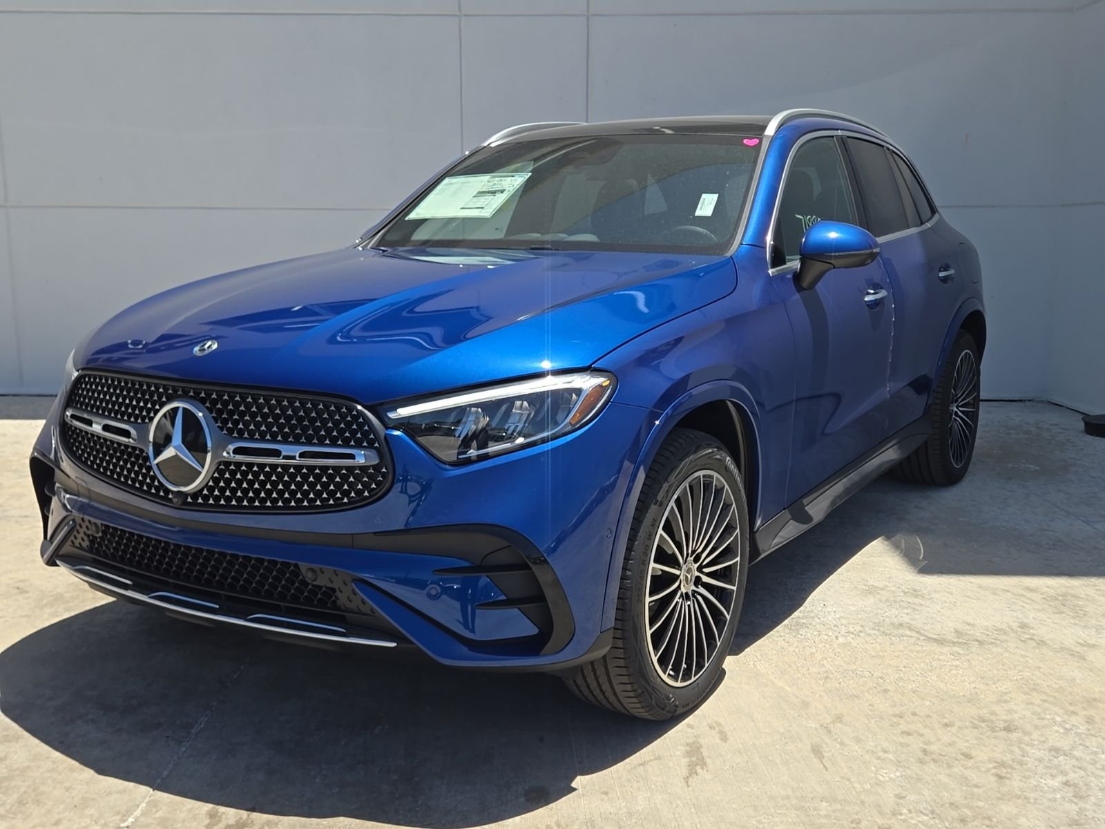 2026 Mercedes-Benz GLC