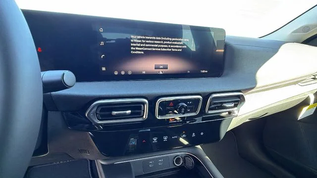 2026 Nissan Sentra SR - Photo 25