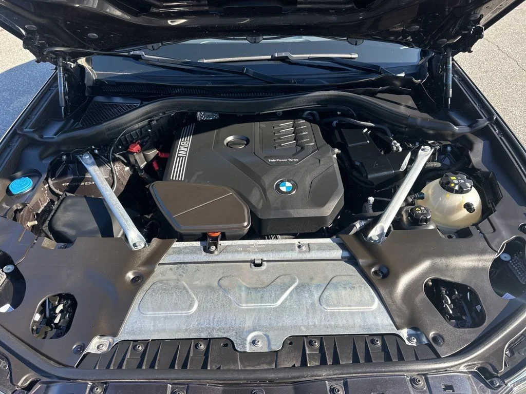 Used 2024 Gray BMW xDrive30i image 36