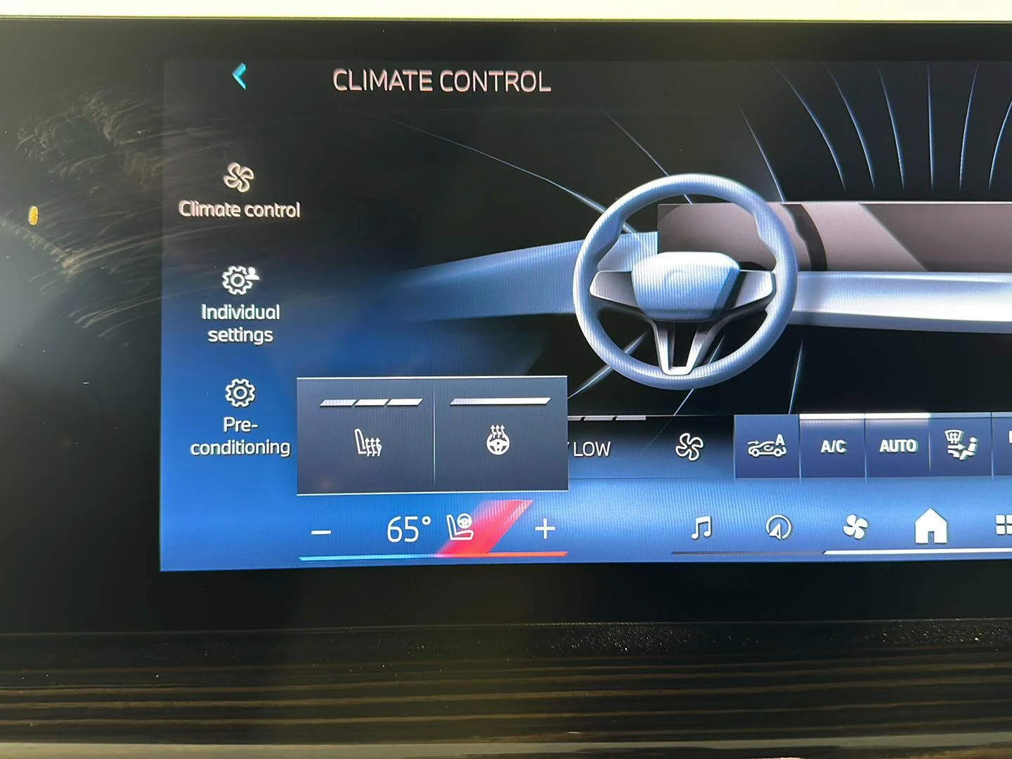 Used 2025 Carbon Black Metallic BMW xDrive40i image 18