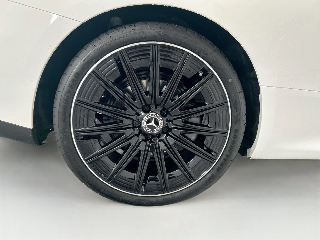 New 2027 Polar White Mercedes-Benz CLE 300 image 29