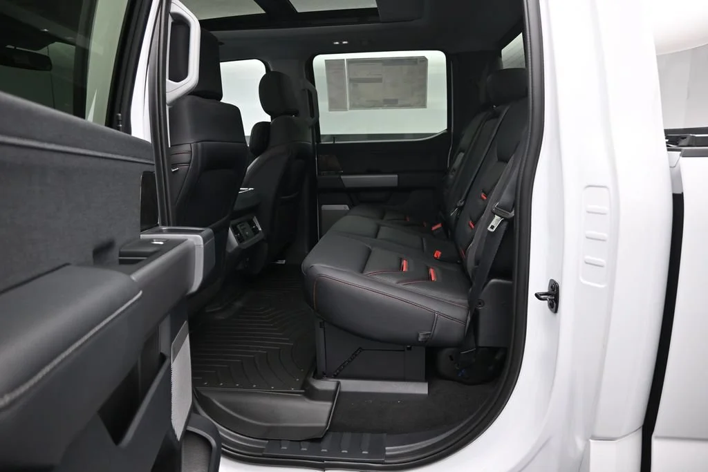 New 2026 Oxford White Ford Lariat image 21
