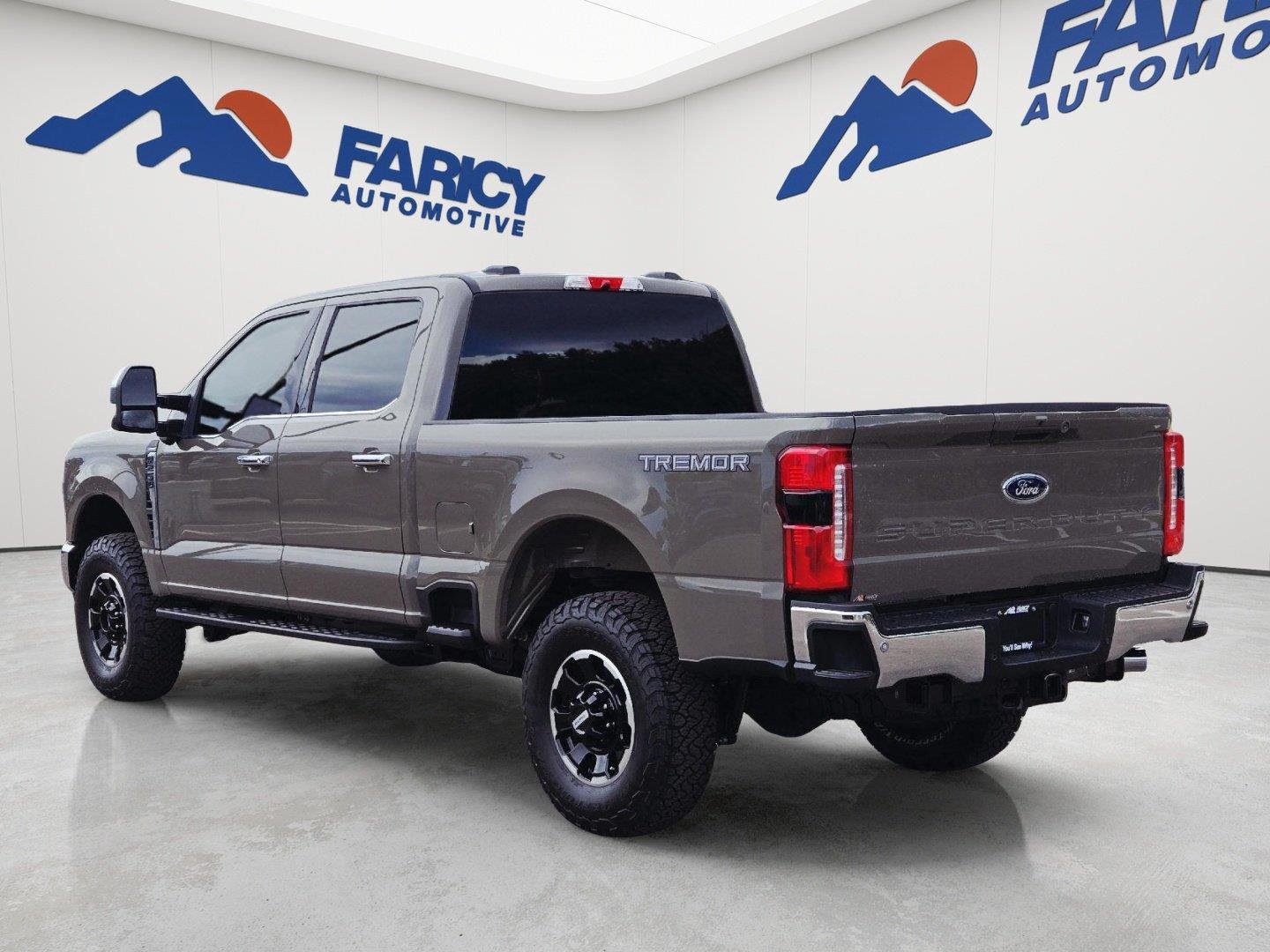 Used 2026 Marsh Gray Ford Lariat image 6