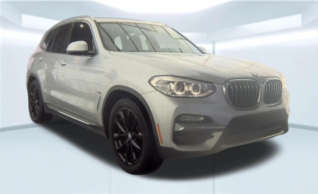 Used 2019 Silver BMW xDrive30i image 15