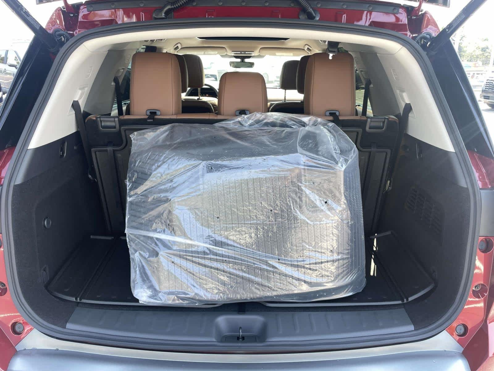 New 2026 Scarlet Ember Tintcoat Nissan Platinum image 19