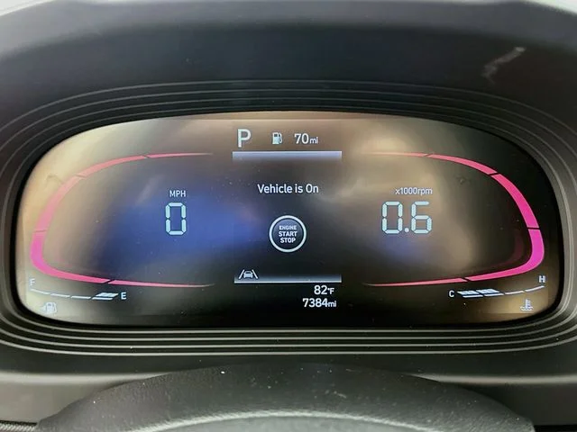 Certified Used 2025 Green Hyundai Limited image 18