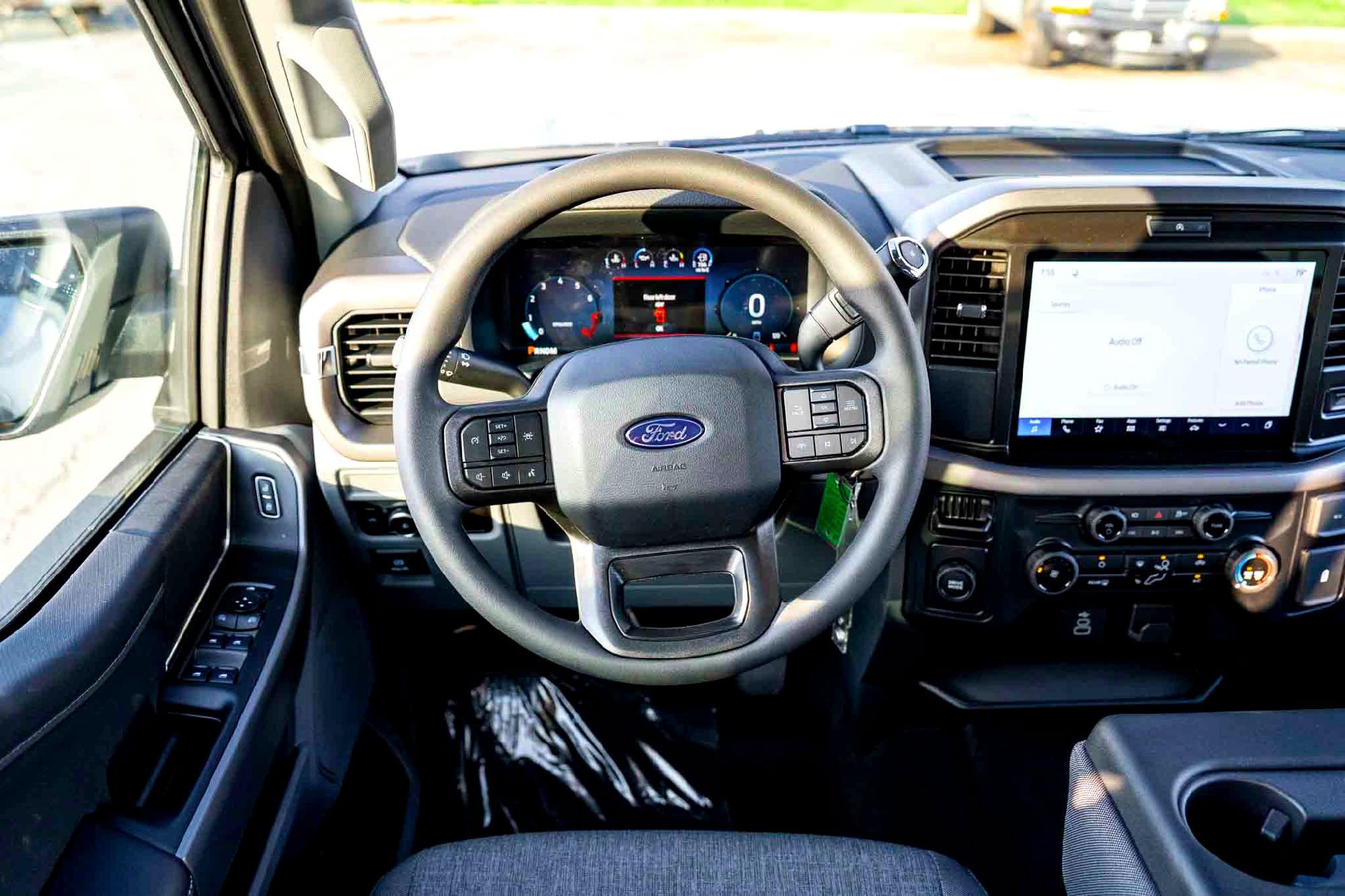 New 2026 Avalanche Ford XLT image 21