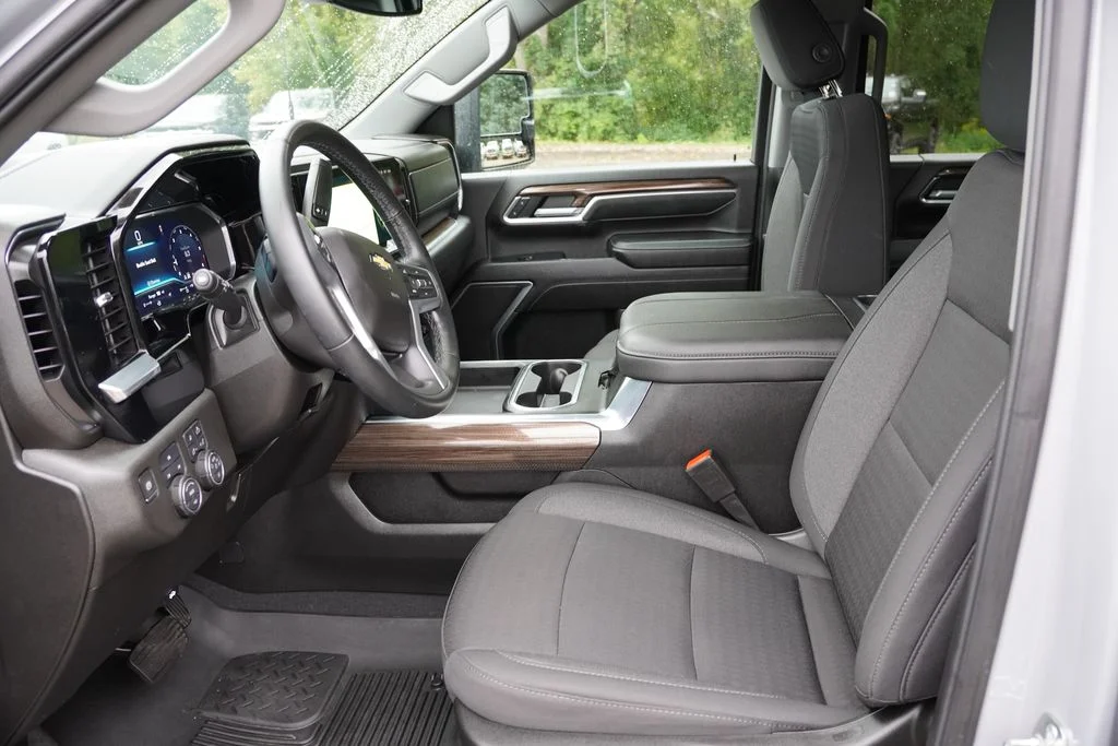 Certified Used 2024 Slate Gray Metallic Chevrolet LT image 17