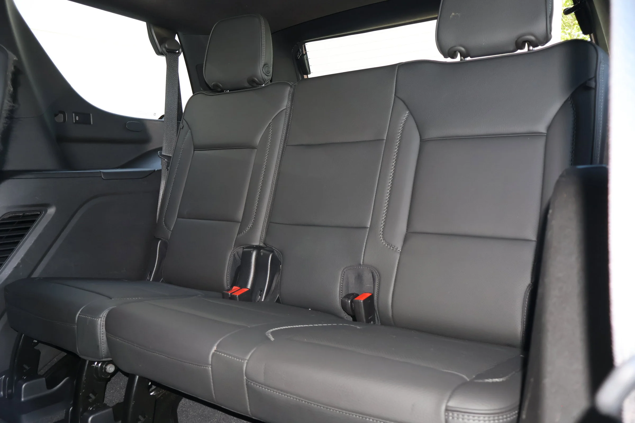 Used 2022 Onyx Black GMC Denali image 17