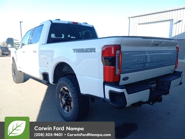 New 2026 Star White Metallic Tri-Coat Ford Platinum image 5