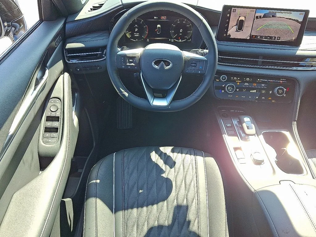 New 2027 Black INFINITI AUTOGRAPH image 8