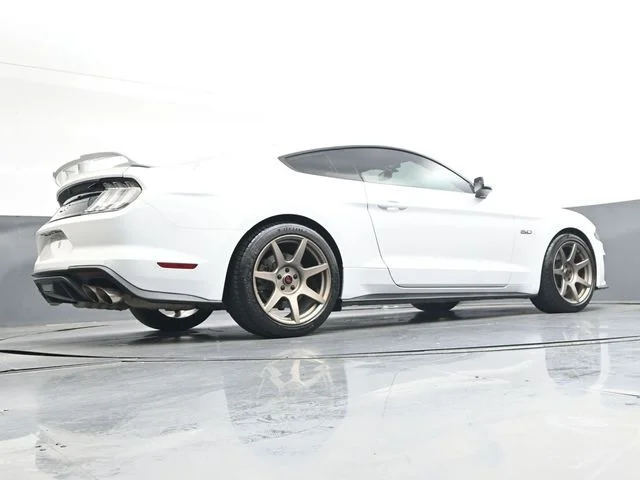 Used 2020 White Ford GT image 31