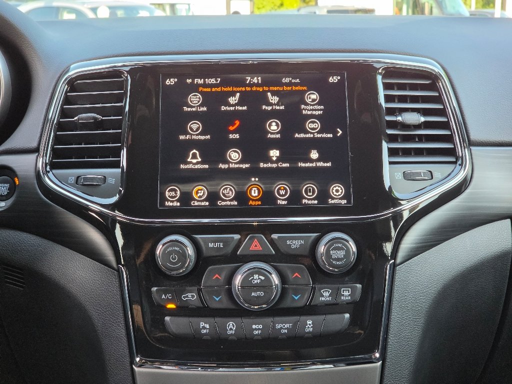 Used 2021 Billet Silver Metallic Clear Coat Jeep Laredo X image 3