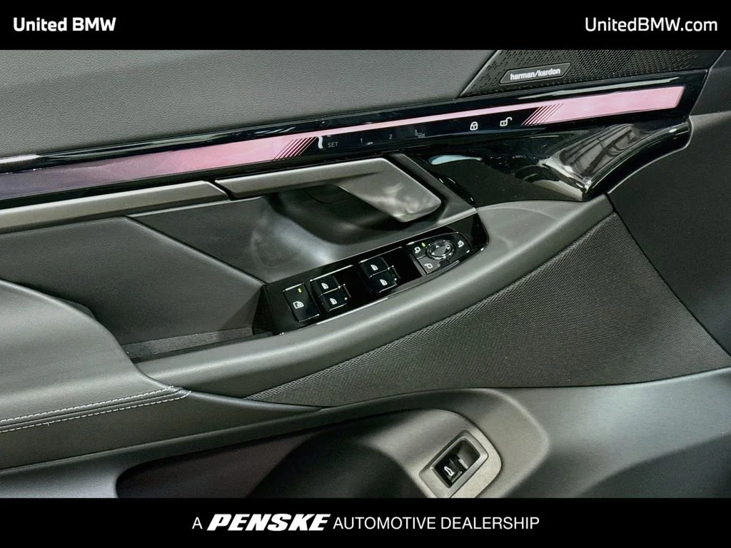 New 2027 Black Sapphire Metallic BMW 530i image 3