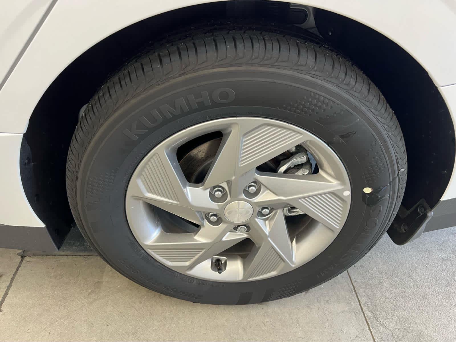 2025 Hyundai Sonata SE - Photo 17