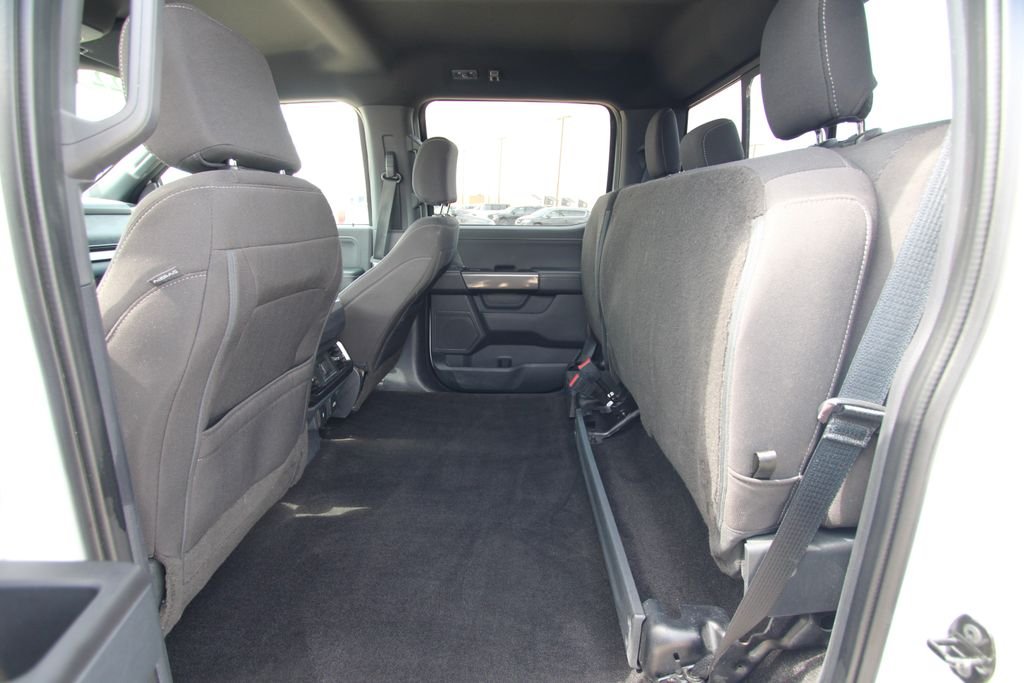 Used 2022  Ford XLT image 7