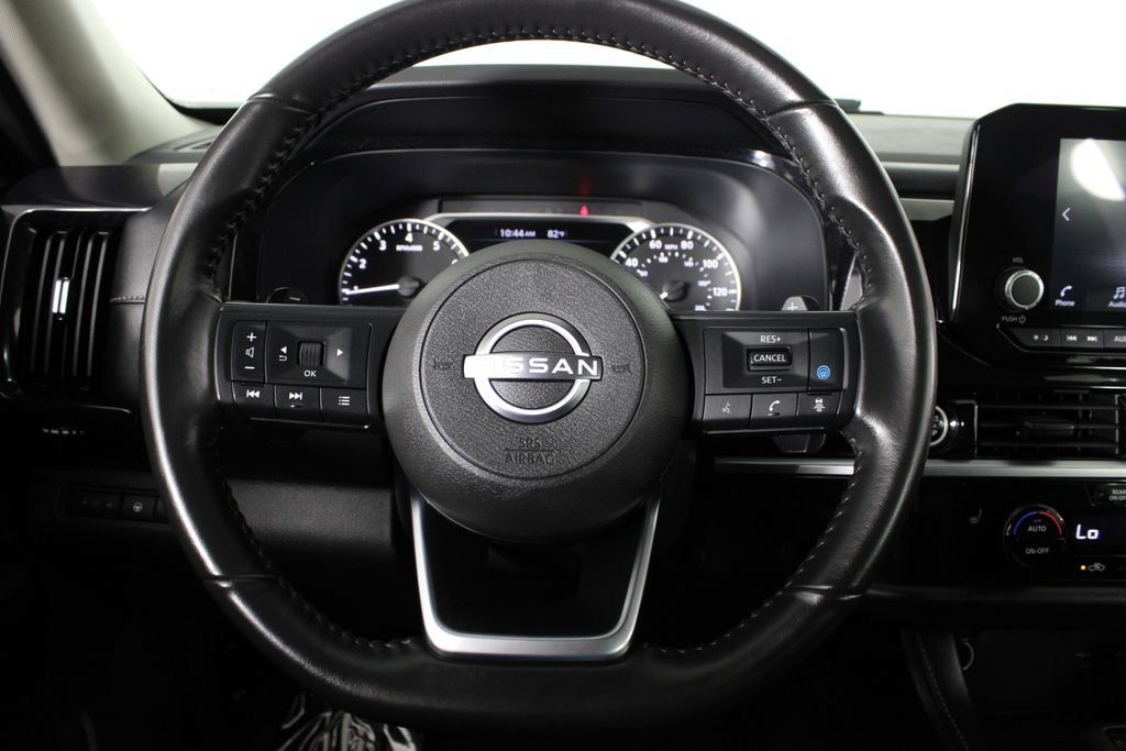 2024 Nissan Pathfinder SV - Photo 25