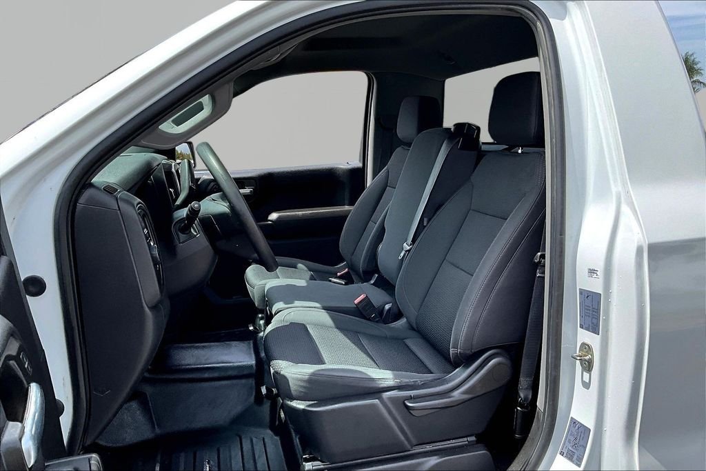 Used 2022 White Chevrolet WT image 17
