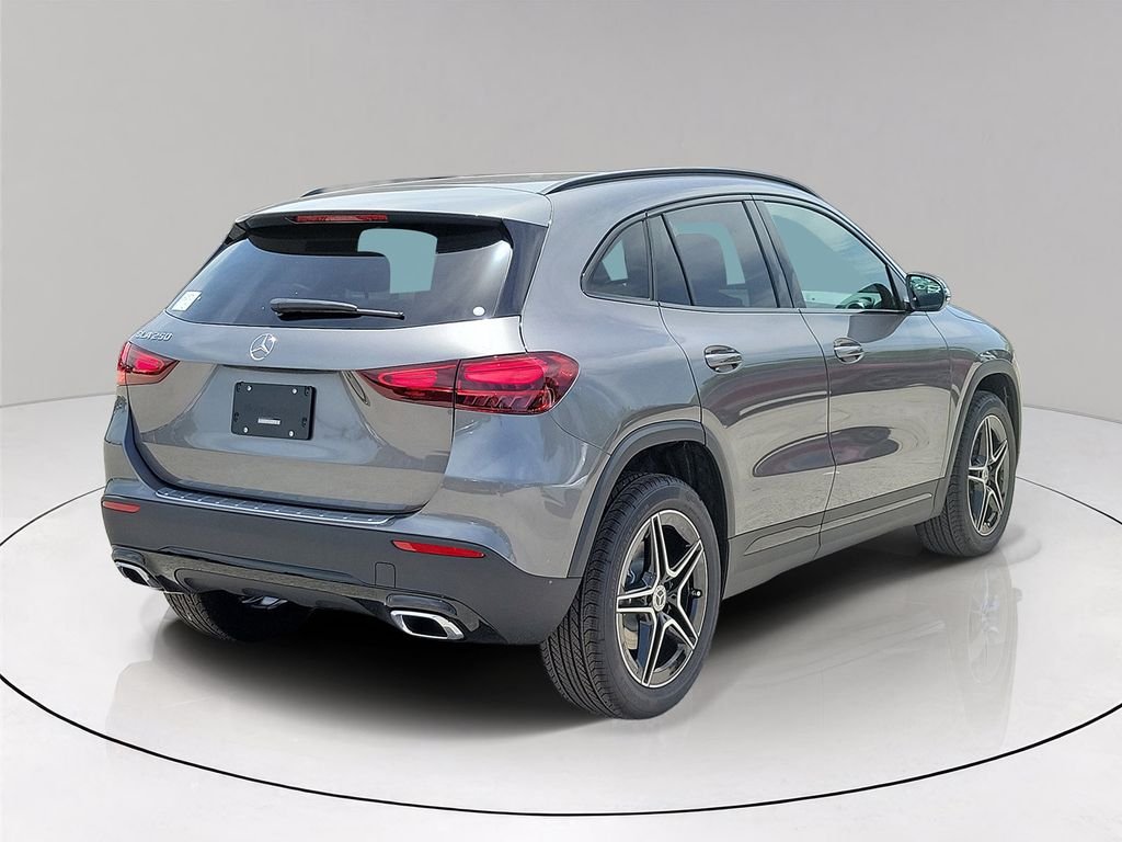 New 2026 Mountain Grey Metallic Mercedes-Benz GLA 250 image 6