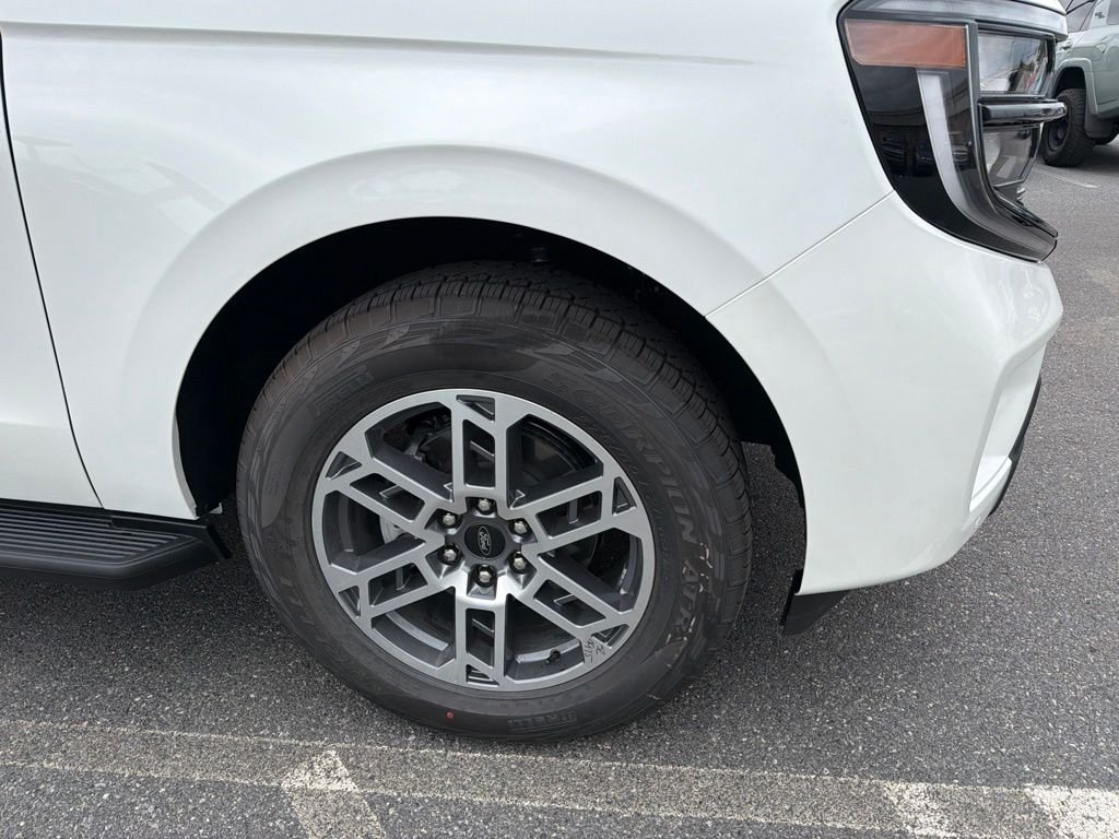 New 2026 Star White Metallic Tri-Coat Ford MAX Active image 10