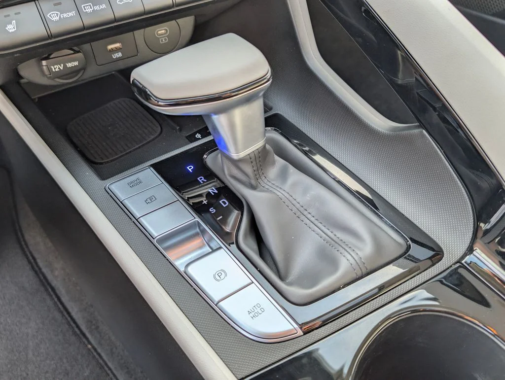 Used 2025 Gray Hyundai Limited image 28