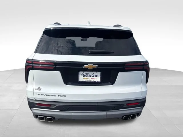Used 2026 Summit White Chevrolet LT image 4