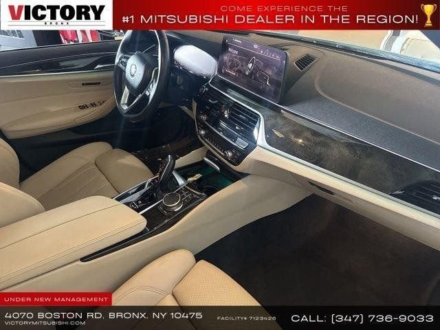 Used 2022 White BMW 530i image 17