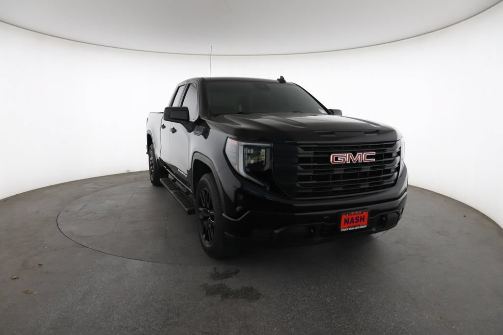 Used 2024 Onyx Black GMC Pro image 3